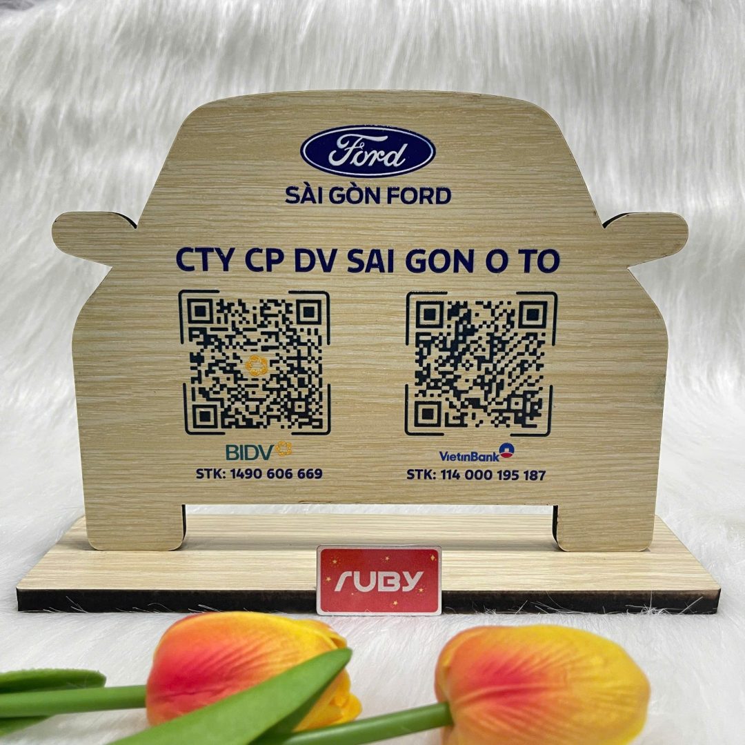 Kệ QR Gỗ Hình Xe Ford - SÀI GÒN FORD