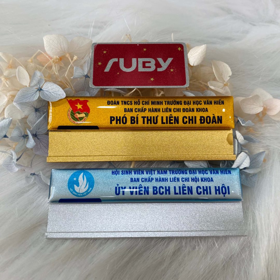 Bảng tên chức danh Đoàn – Hội Sinh Viên dành cho Đại học Văn Hiến được Ruby sản xuất theo yêu cầu